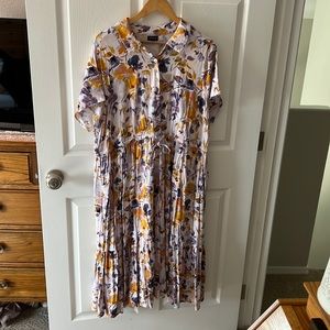 👗 Torrid Stretchy Floral Dress Size 3 (Plus Size 3XL)